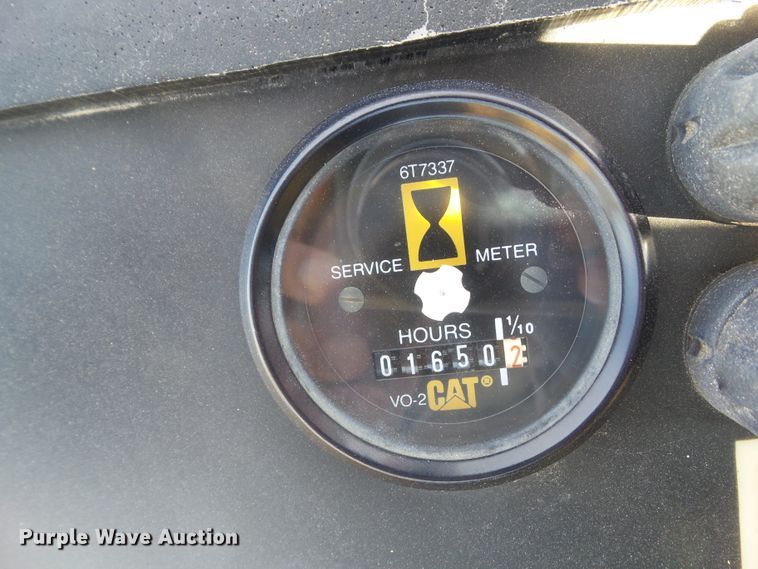 image for item DF0997 Caterpillar PS-360B  pneumatic roller