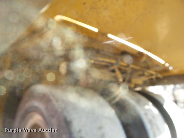 image for item DF0997 Caterpillar PS-360B  pneumatic roller