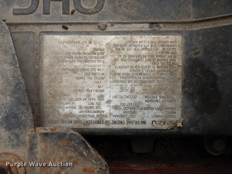 image for item DF3221 1996 Isuzu FSR  box truck