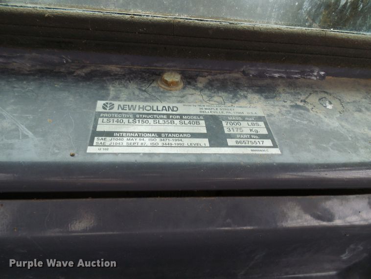 image for item DG2130 2001 New Holland LS140  skid steer loader
