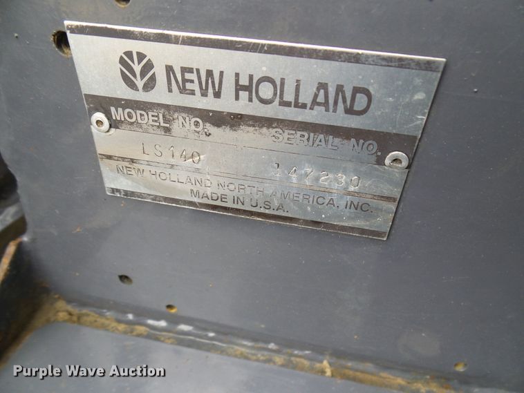 image for item DG2130 2001 New Holland LS140  skid steer loader