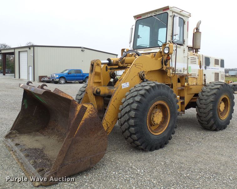 image for item DG2132 1984 International Harvester 530  wheel loader