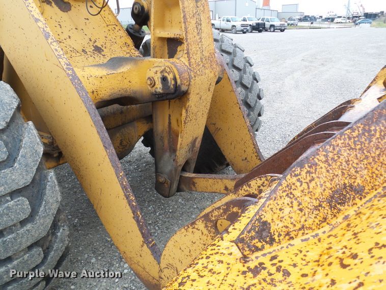 image for item DG2132 1984 International Harvester 530  wheel loader