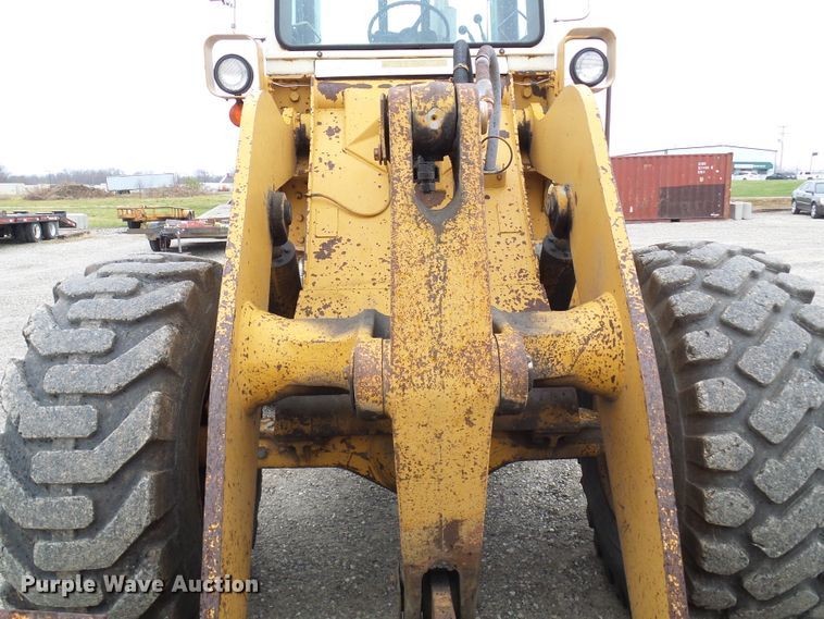 image for item DG2132 1984 International Harvester 530  wheel loader