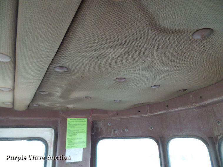 image for item DG2132 1984 International Harvester 530  wheel loader