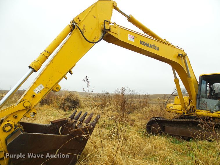 image for item DG2134 1998 Komatsu PC220LC-6LE  excavator