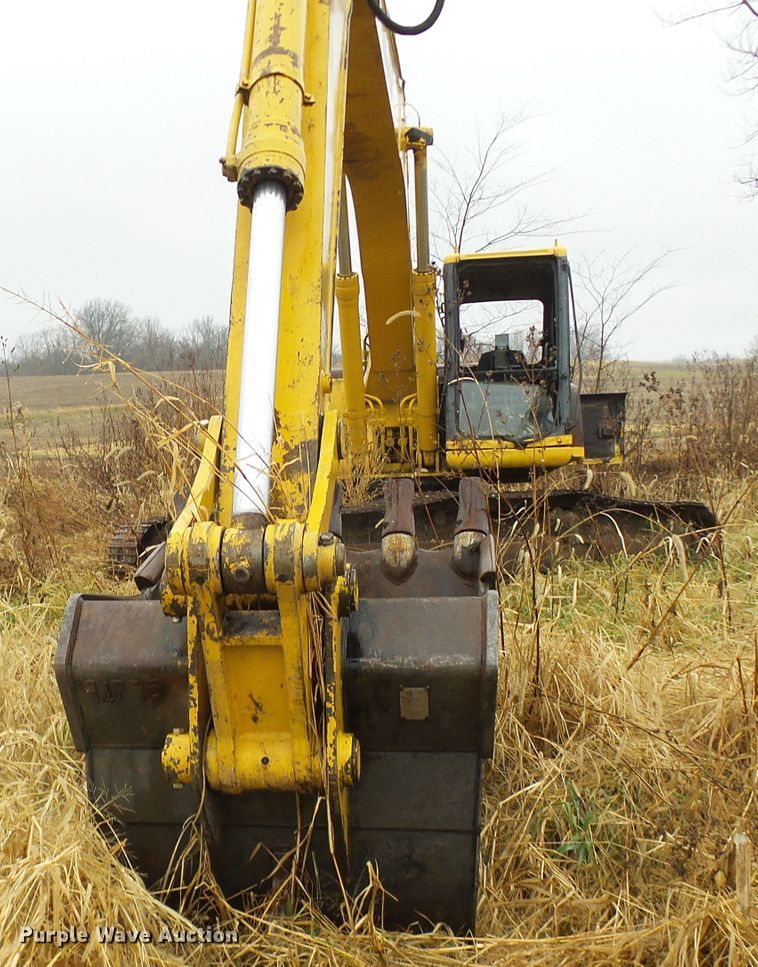 image for item DG2134 1998 Komatsu PC220LC-6LE  excavator