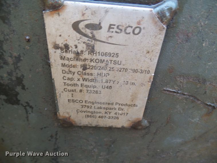 image for item DG2134 1998 Komatsu PC220LC-6LE  excavator