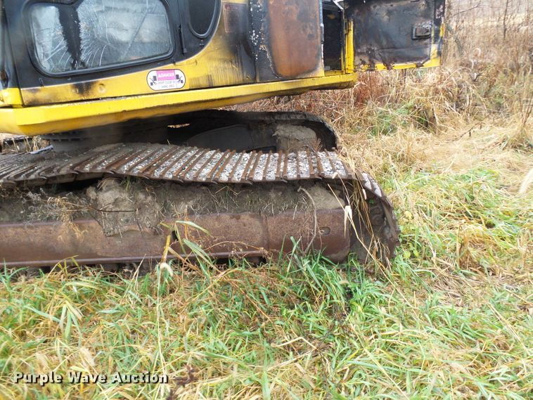 image for item DG2134 1998 Komatsu PC220LC-6LE  excavator