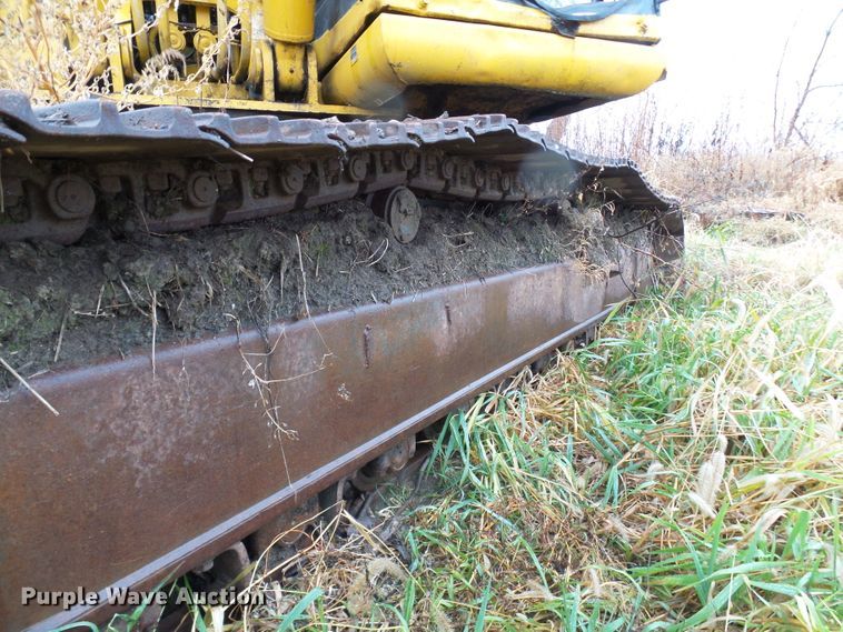 image for item DG2134 1998 Komatsu PC220LC-6LE  excavator