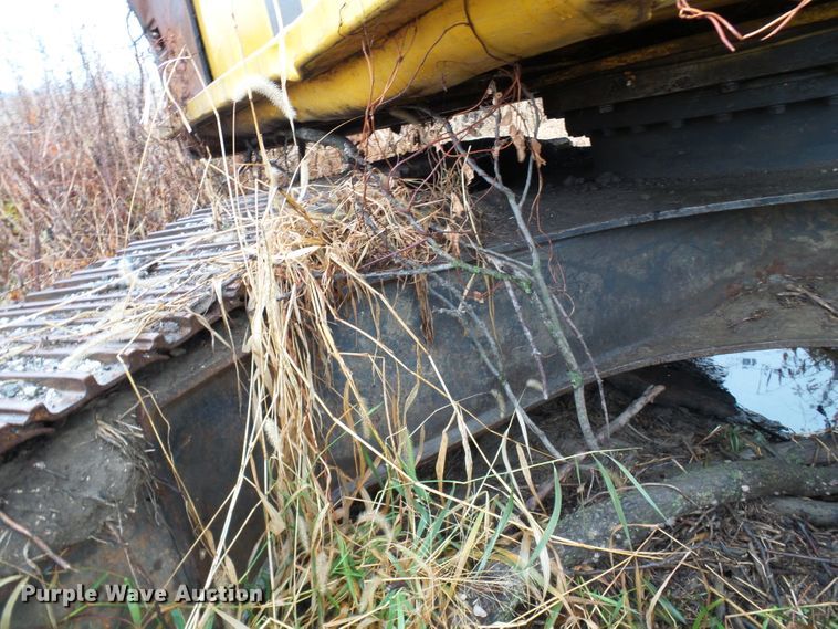 image for item DG2134 1998 Komatsu PC220LC-6LE  excavator