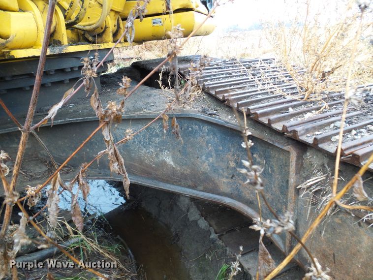 image for item DG2134 1998 Komatsu PC220LC-6LE  excavator