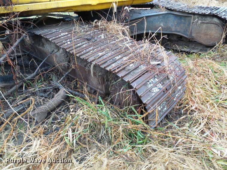 image for item DG2134 1998 Komatsu PC220LC-6LE  excavator