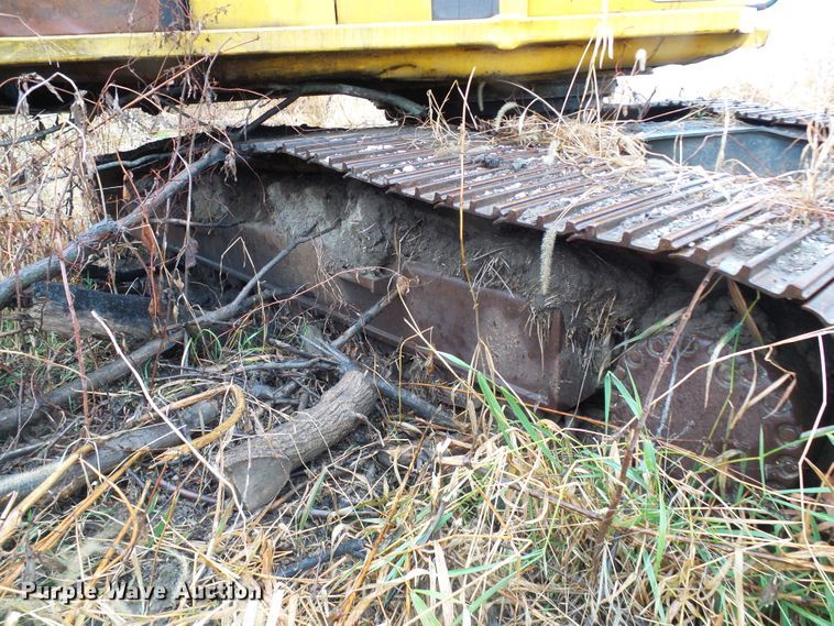 image for item DG2134 1998 Komatsu PC220LC-6LE  excavator