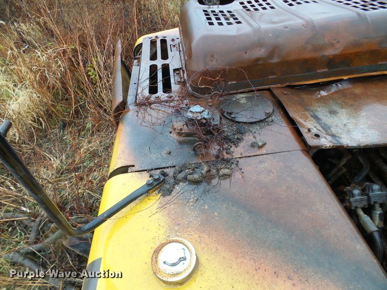 image for item DG2134 1998 Komatsu PC220LC-6LE  excavator