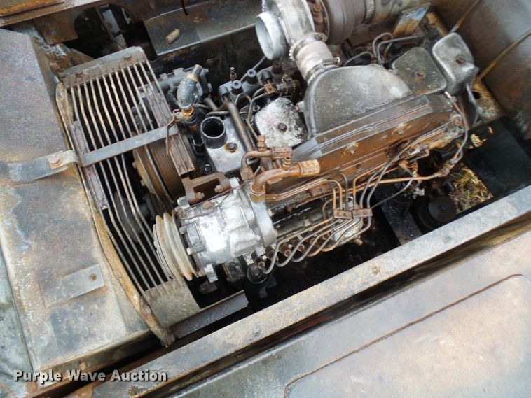 image for item DG2134 1998 Komatsu PC220LC-6LE  excavator