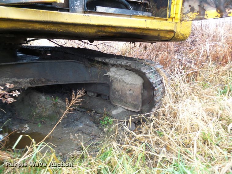 image for item DG2134 1998 Komatsu PC220LC-6LE  excavator