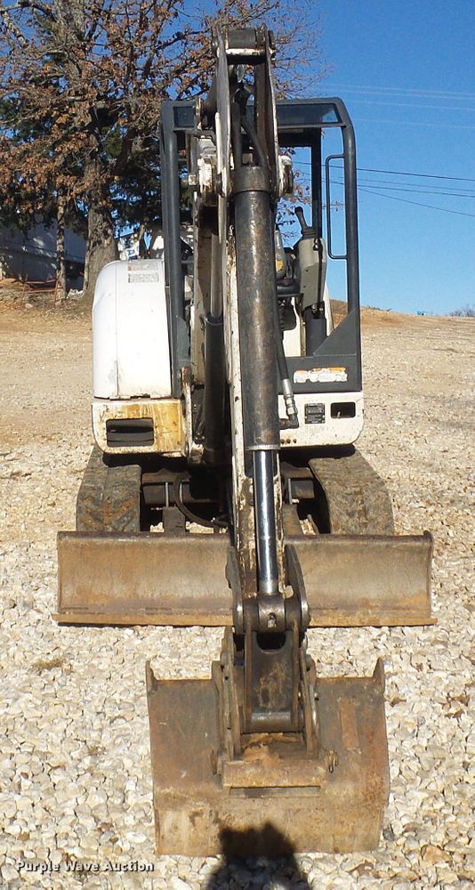 image for item DG2138 2007 Bobcat 331G  mini excavator