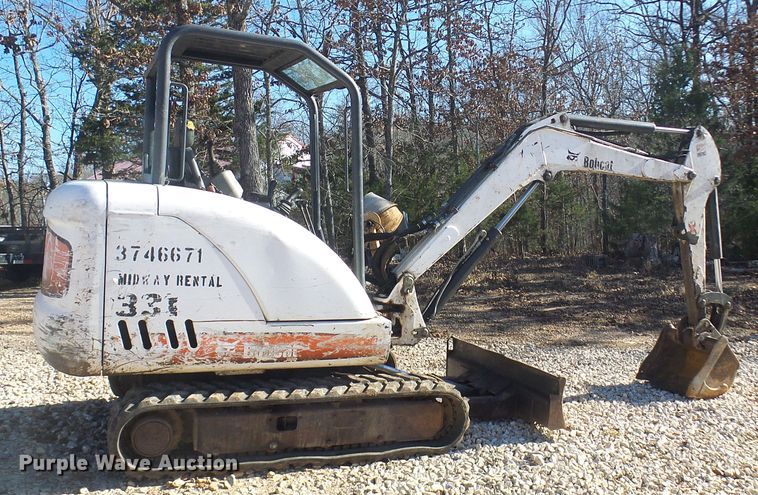 image for item DG2138 2007 Bobcat 331G  mini excavator