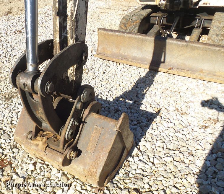 image for item DG2138 2007 Bobcat 331G  mini excavator