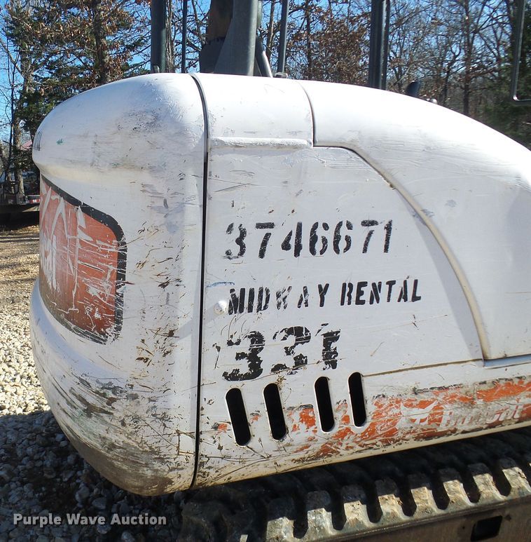 image for item DG2138 2007 Bobcat 331G  mini excavator
