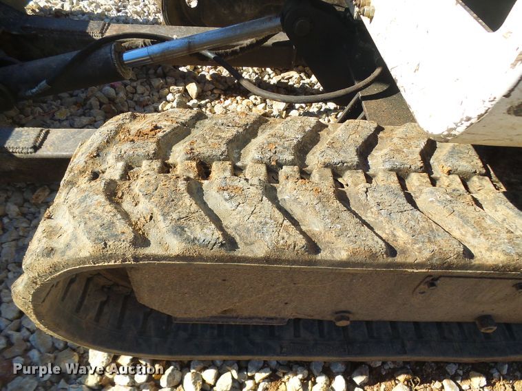 image for item DG2138 2007 Bobcat 331G  mini excavator