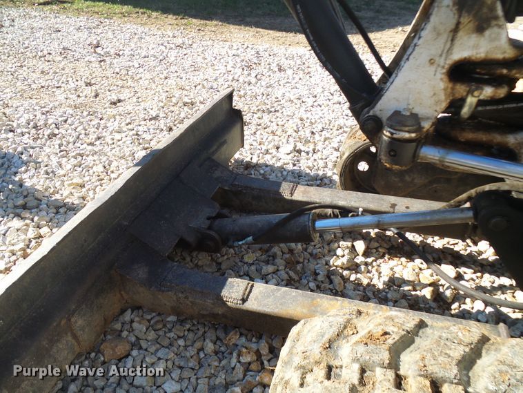 image for item DG2138 2007 Bobcat 331G  mini excavator