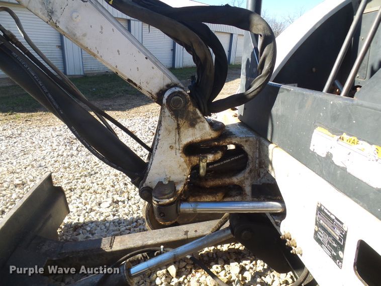 image for item DG2138 2007 Bobcat 331G  mini excavator