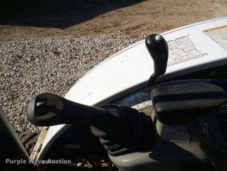 image for item DG2138 2007 Bobcat 331G  mini excavator