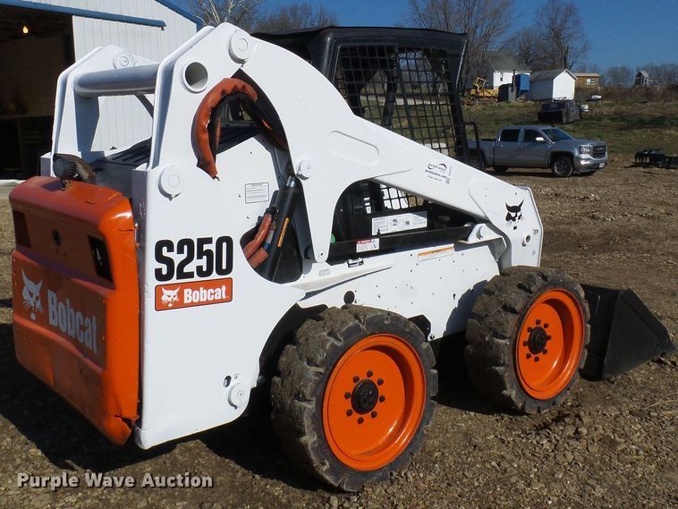 image for item DG2151 2008 Bobcat S250  skid steer loader