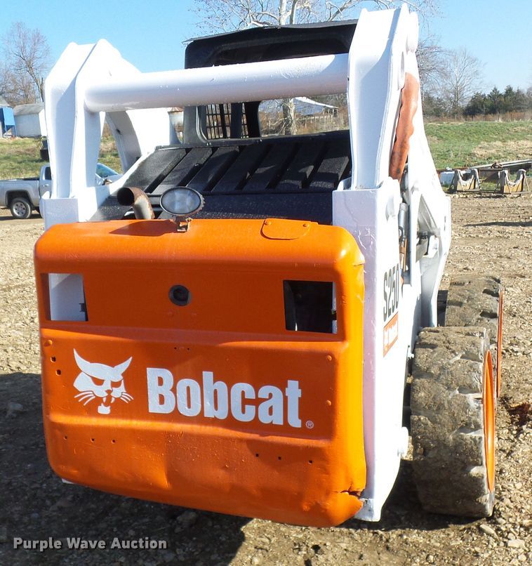 image for item DG2151 2008 Bobcat S250  skid steer loader