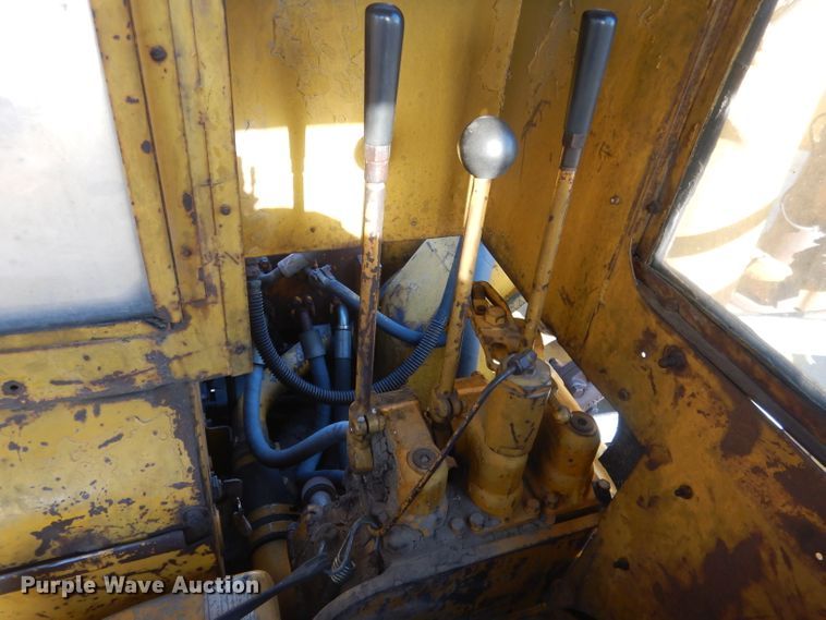 image for item DG4668 1965 Caterpillar 619  elevating scraper