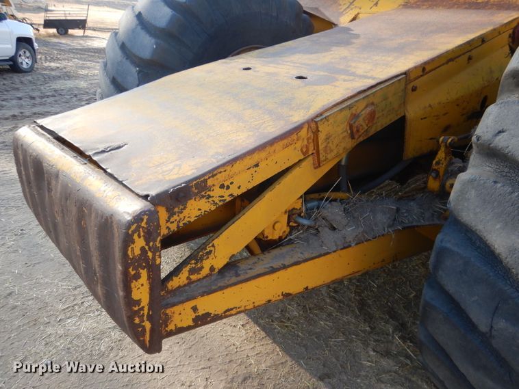 image for item DG4668 1965 Caterpillar 619  elevating scraper