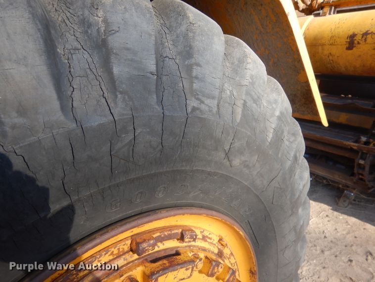 image for item DG4668 1965 Caterpillar 619  elevating scraper