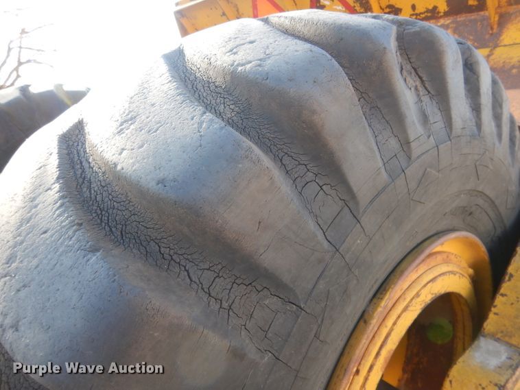 image for item DG4668 1965 Caterpillar 619  elevating scraper