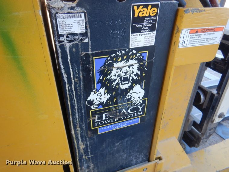 image for item DG4672 Yale NR040A  forklift