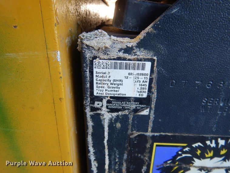 image for item DG4672 Yale NR040A  forklift