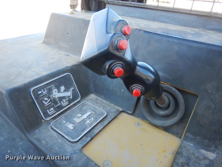 image for item DG4672 Yale NR040A  forklift