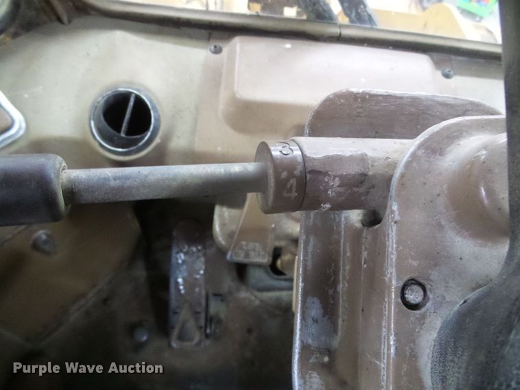 image for item DG8398 1987 Caterpillar 966D  wheel loader