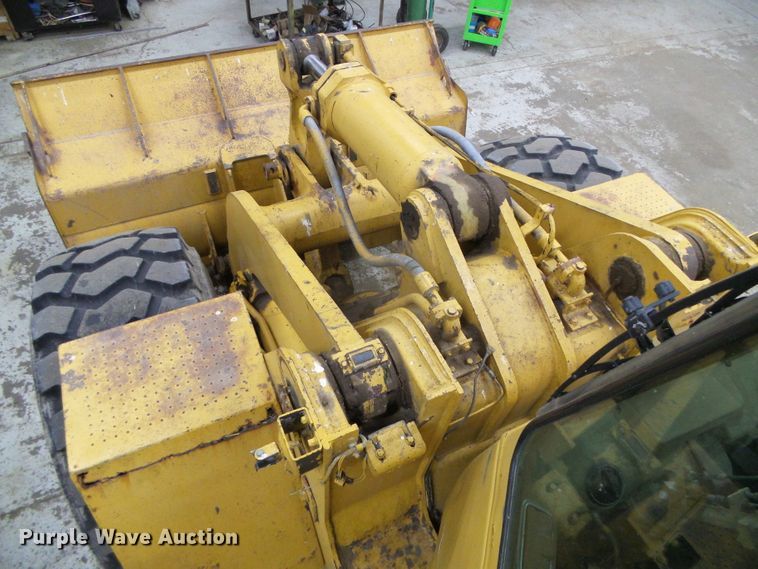 image for item DG8398 1987 Caterpillar 966D  wheel loader