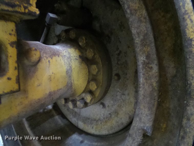 image for item DG8398 1987 Caterpillar 966D  wheel loader