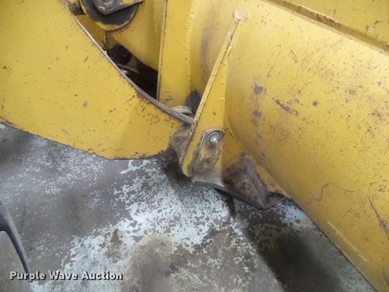 image for item DG8398 1987 Caterpillar 966D  wheel loader