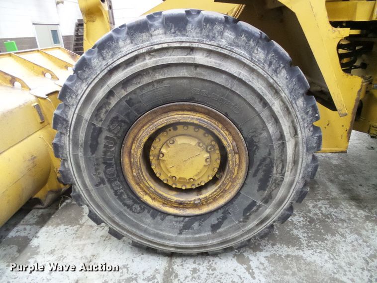 image for item DG8398 1987 Caterpillar 966D  wheel loader