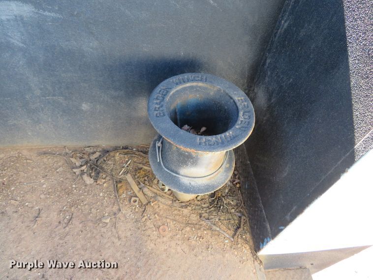 image for item DH0541 2006 Freightliner Business Class M2  digger derrick truck