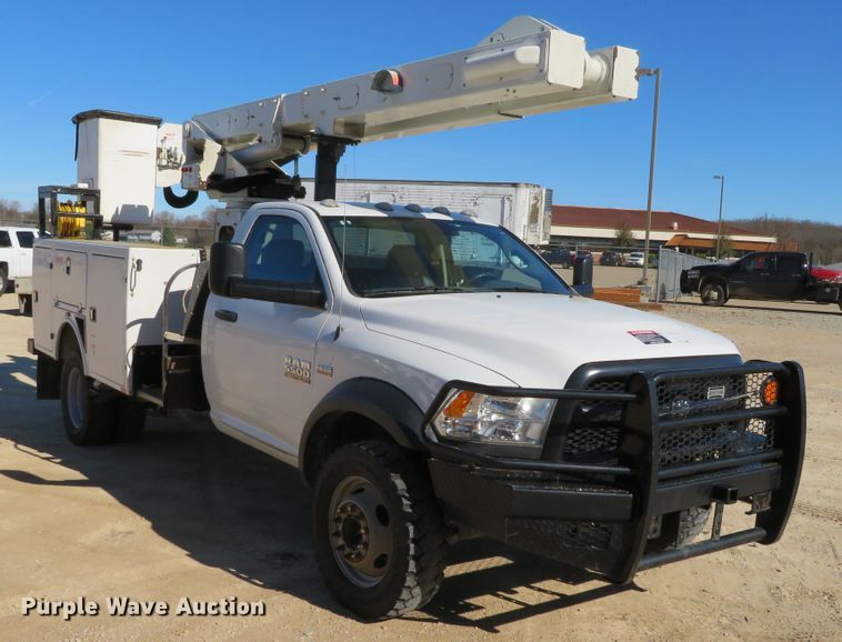 image for item DH0542 2015 Dodge Ram 5500  bucket truck