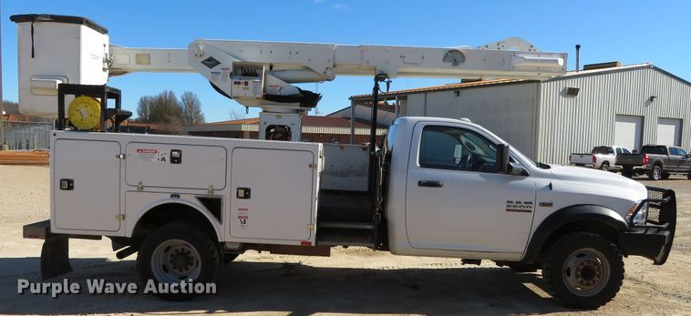 image for item DH0542 2015 Dodge Ram 5500  bucket truck