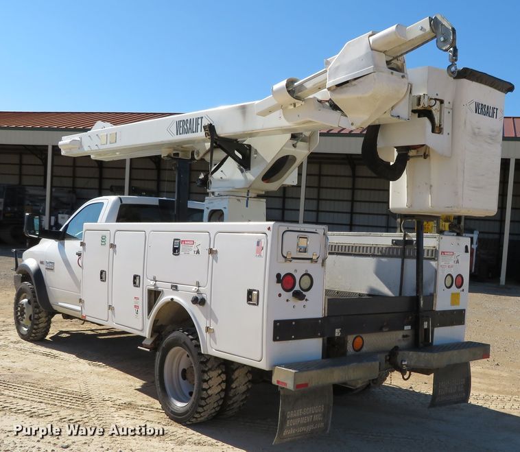 image for item DH0542 2015 Dodge Ram 5500  bucket truck
