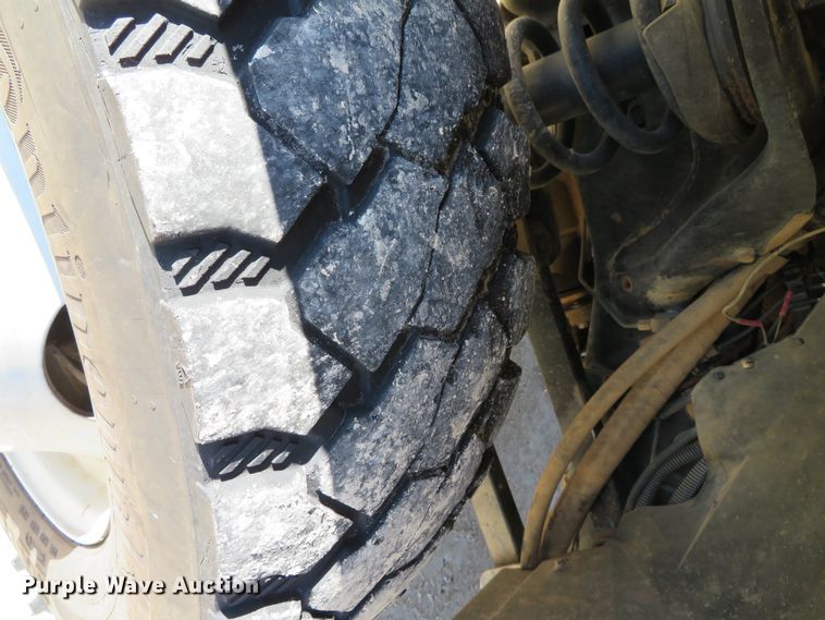 image for item DH0542 2015 Dodge Ram 5500  bucket truck