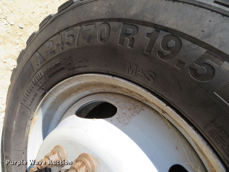 image for item DH0542 2015 Dodge Ram 5500  bucket truck