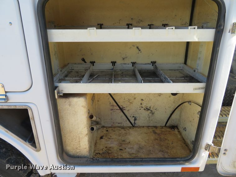 image for item DH0542 2015 Dodge Ram 5500  bucket truck